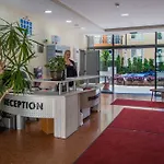Hotel Mariner's
