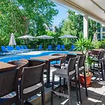 Mariner's Hotell 4*