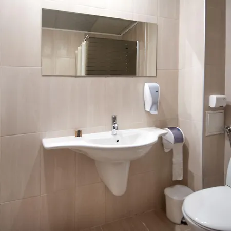 ホテル Mariner's - Self Catering - Adults Only 4*