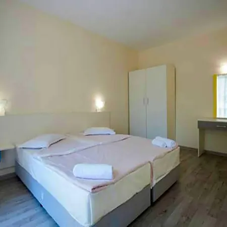 فندق Mariner's - Self Catering - Adults Only