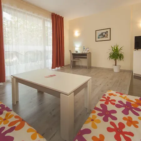 호텔 Mariner's - Self Catering - Adults Only